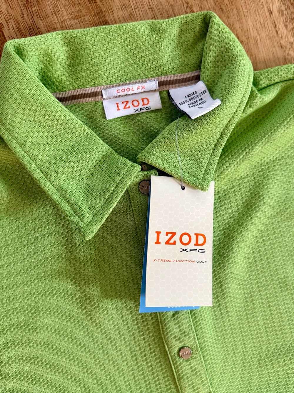 New with tag IZOD XFG Cool FX Green Performance Polo Shirt women’s Size S NWT